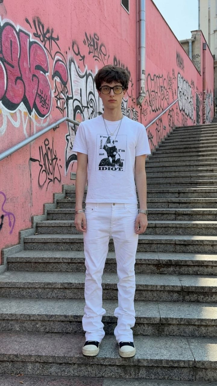 Yamikaze White Jeans Showcase