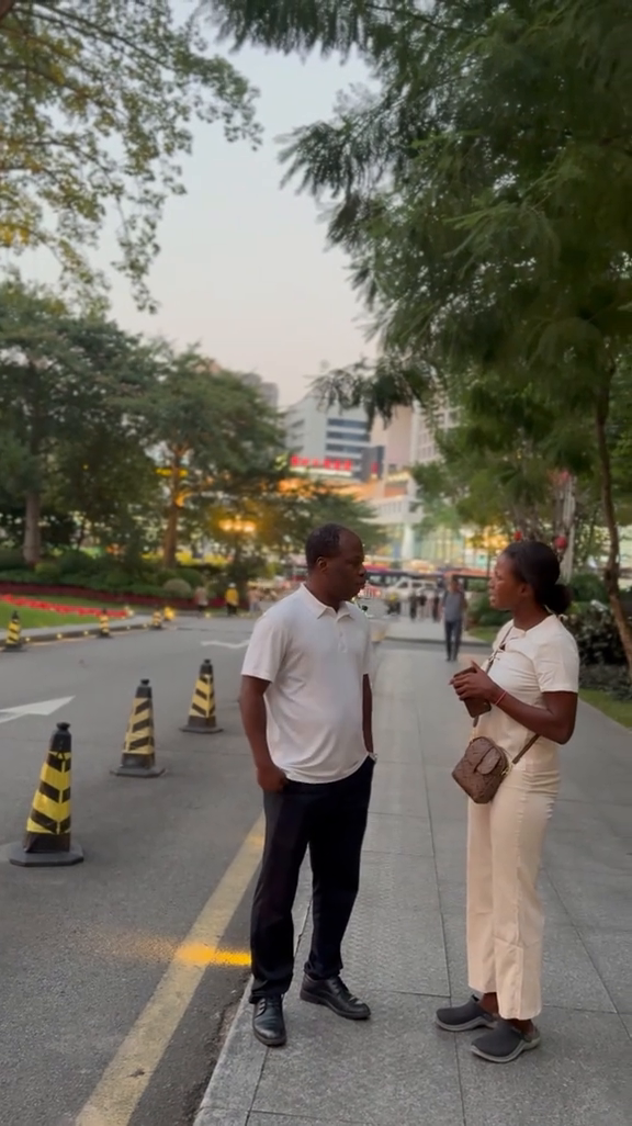 TikTok by @officialefyanoble111: Hmm.this account don’t support violence just for laugh 😂.#trendingvideo #fypシ゚viral #vira